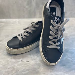 Authentic golden goose